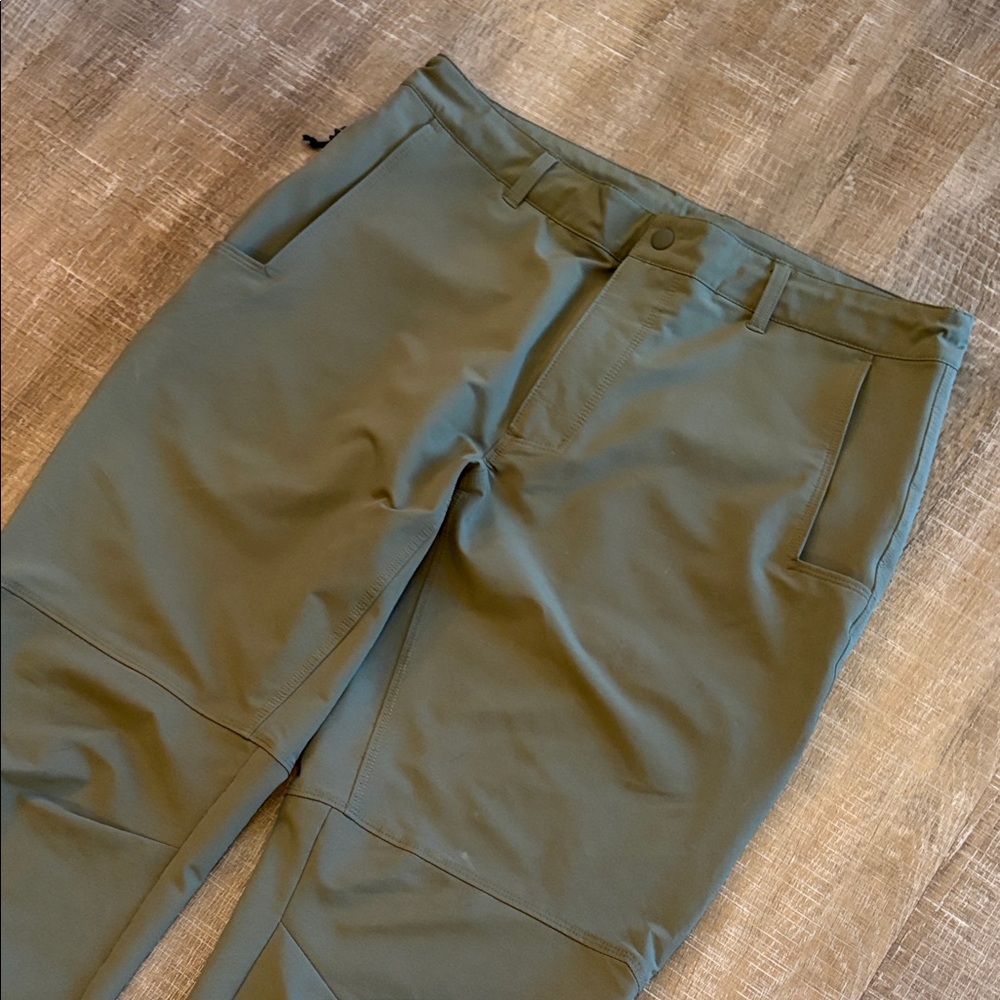 Men's Columbia Olive Green Hiking Pants